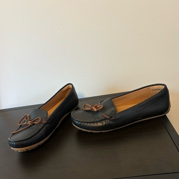 Clark’s Ultimate Comfort Collection Leather Loafers, women’s size 8 - Picture 7 of 7